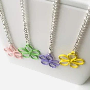 Цветни метални маркери с пет венчелистчета, Креативната Мода Запомнете с куха Пискюл, Сребърна верига, 4 цвята