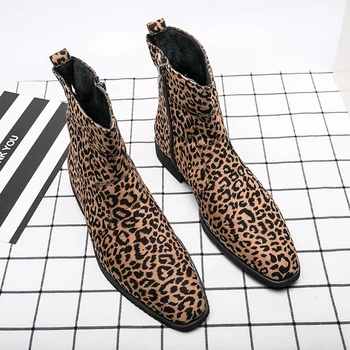 Стилни мъжки ботуши с цип с леопардовым принтом отстрани, новост 2023 г., Мъжки ежедневни обувки с висок берцем, универсални мъжки мотоциклетни ботуши с остри пръсти