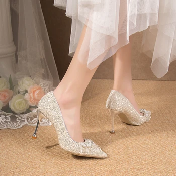 2023 Дамски обувки, Дамски обувки-лодка със сребърни украшения, с остър пръсти, на супертонком токчета, обувки с високи токчета, Женските сватбени обувки с диаманти За булката