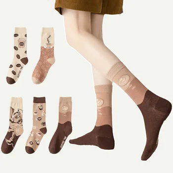 Есенни нови чорапи, чорапи със средна дължина, дамски чорапи за кафе с мультяшными букви, Удобни и абсорбиращи потта на ежедневните домашни чорапи