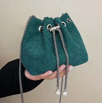 Модни Зелена Дамски вельветовая чанта с завязками на съвсем малък, луксозни дамски чанти през рамо, чанта през рамо с веригата в ретро стил за жени