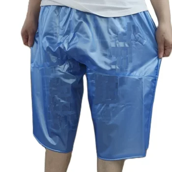 Непромокаеми панталони с еластичен ластик на талията от PVC (цвят варира в зависимост от модела)