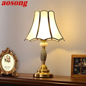 AOSONG Модерна Латунная Настолна Лампа LED Европейската Проста Луксозна Креативна Настолна Лампа от Меден Стъкло за Дома, Хол, Спалня